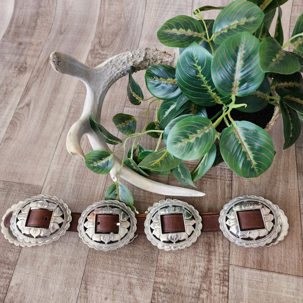 Brighton Brown Leather Sunflower Concho Belt - Picture 11 of 15